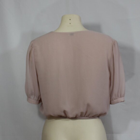 Wilfred  Aritzia Sofiane Cropped Blouse woman V-neck button up  size small - Picture 6 of 8